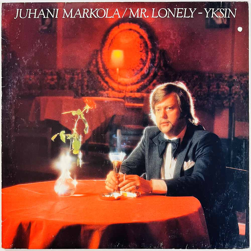 Markola Juhani LP Mr. lonely - yksin  kansi VG+ levy VG+ Käytetty LP