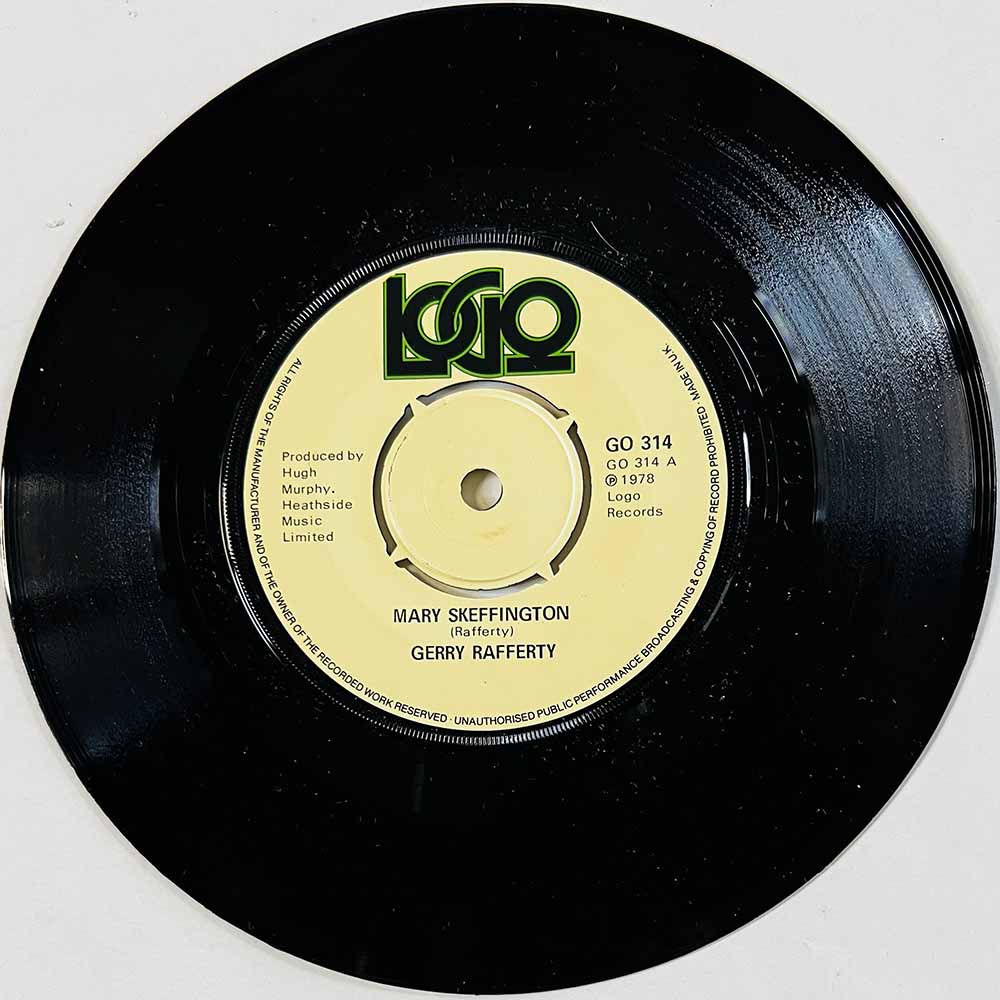 Rafferty Gerry Käytetty 7” ei kuvakantta Mary Skeffington  kansi Ei kuvakantta levy EX käytetty vinyylisingle