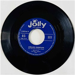 Celentano Adriano Käytetty 7” ei kuvakantta Non Esiste L'Amor / Basta  kansi Ei kuvakantta levy VG käytetty vinyylisingle