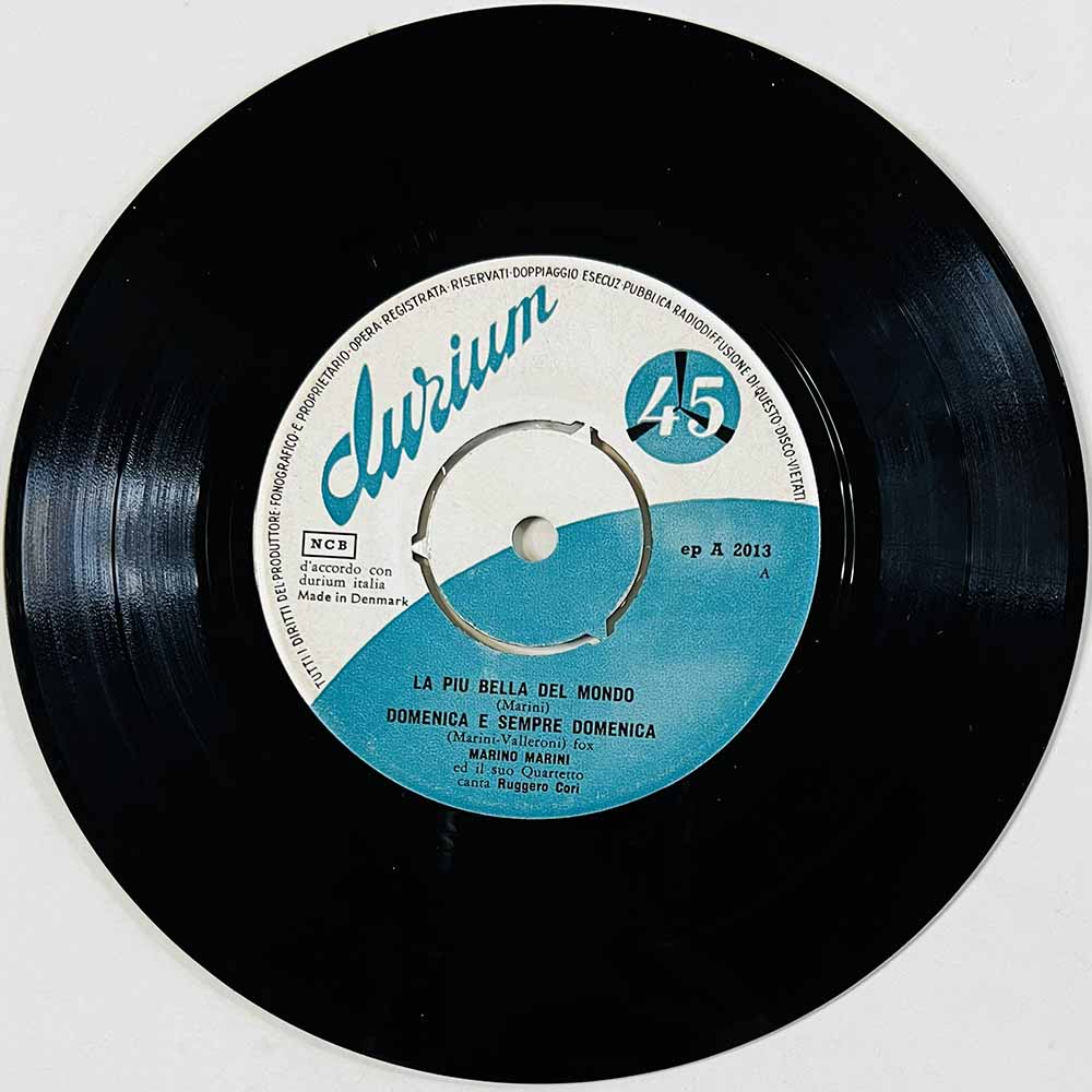Marino Marini Ed Il Suo Quartetto Käytetty 7” ei kuvakantta Marino Marini Ed Il Suo Quartetto  kansi Ei kuvakantta levy VG käyte