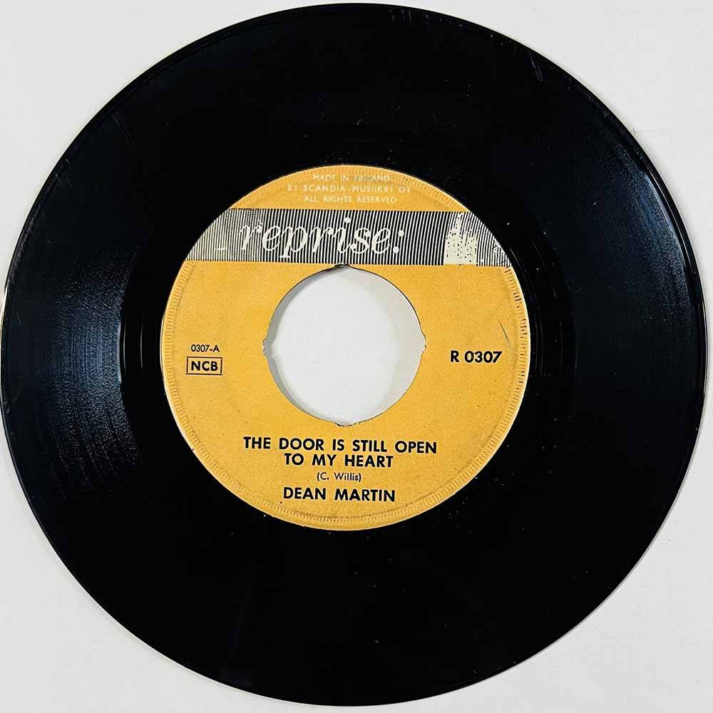 Dean Martin 1964 R 0307 The Door Is Still Open To My Heart begagnad singelskiva