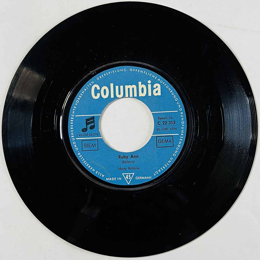 Robbins Marty Käytetty 7” ei kuvakantta Ruby Ann  kansi Ei kuvakantta levy VG käytetty vinyylisingle