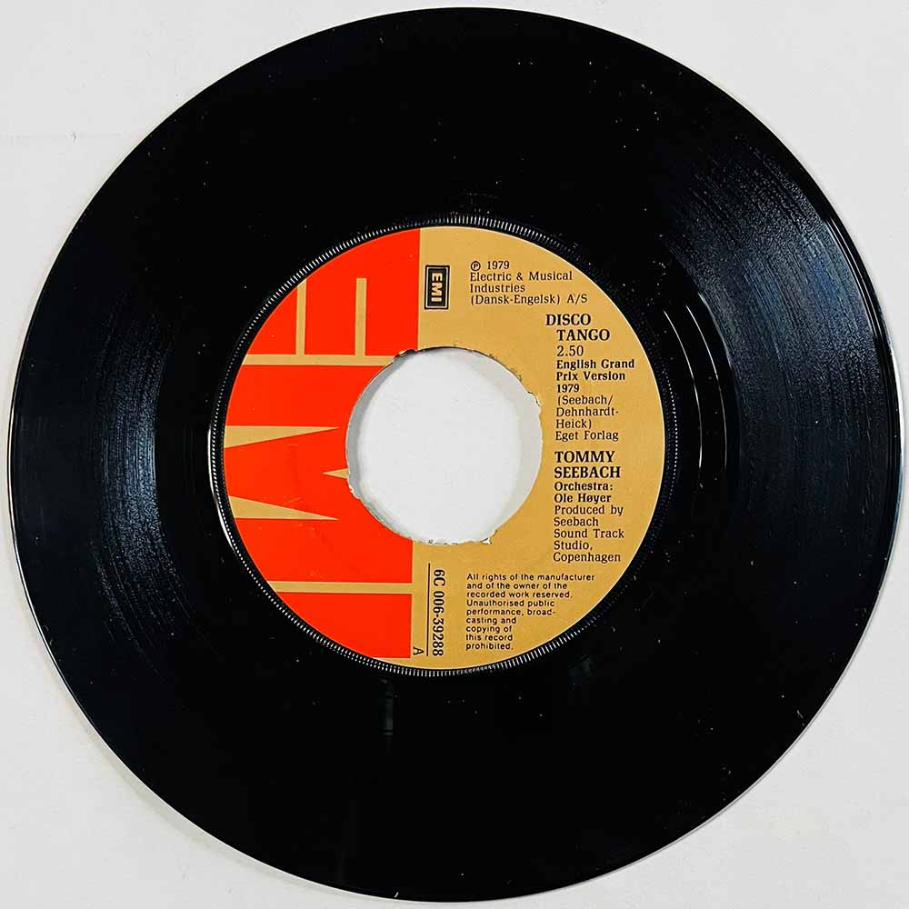 Seebach Tommy Käytetty 7” ei kuvakantta Disco Tango  kansi Ei kuvakantta levy VG käytetty vinyylisingle