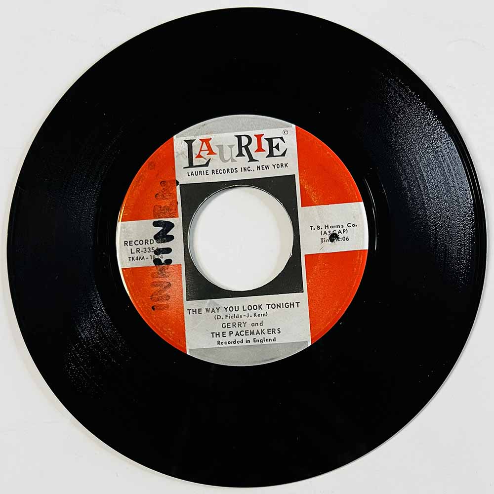 Gerry & The Pacemakers Käytetty 7” ei kuvakantta The Way You Look Tonight / Girl On A Swing  kansi Ei kuvakantta levy VG+ käytet