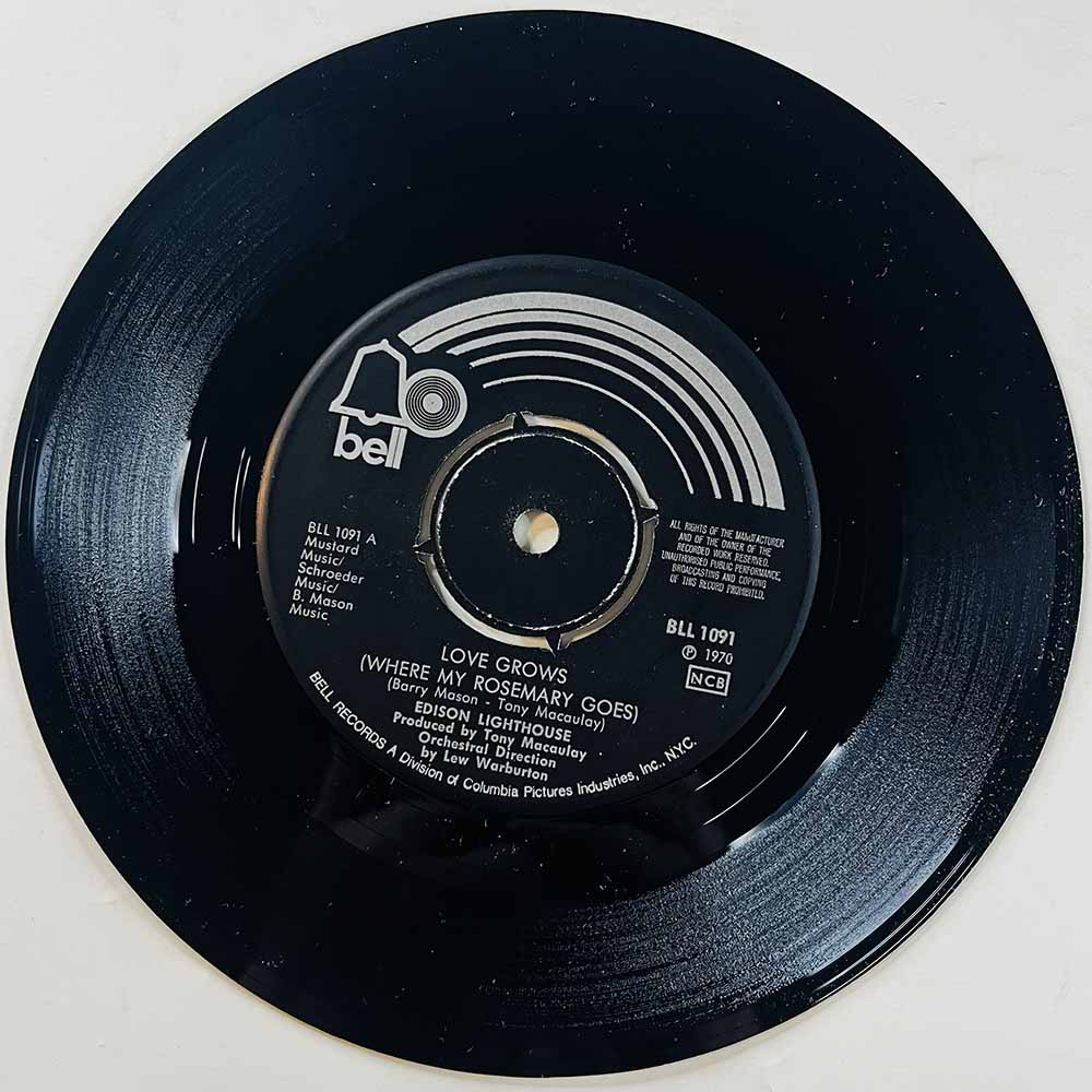 Edison Lighthouse Käytetty 7” ei kuvakantta Love Grows (Where My Rosemary Goes)  kansi Ei kuvakantta levy EX käytetty vinyylisin