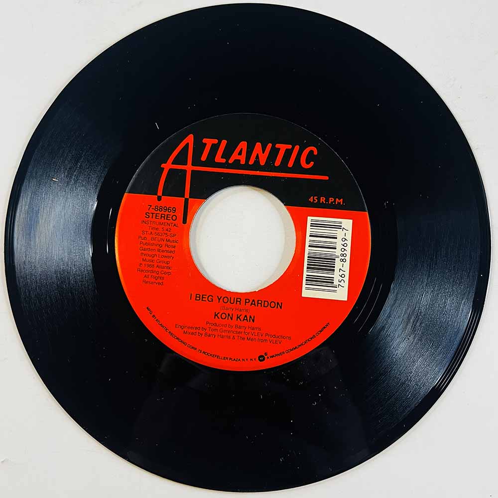 Kon Kan Käytetty 7” ei kuvakantta I Beg Your Pardon  kansi Ei kuvakantta levy EX käytetty vinyylisingle