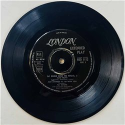 Boone Pat Käytetty 7” ei kuvakantta Sings The Hits Number 3  kansi Ei kuvakantta levy G+ käytetty vinyylisingle