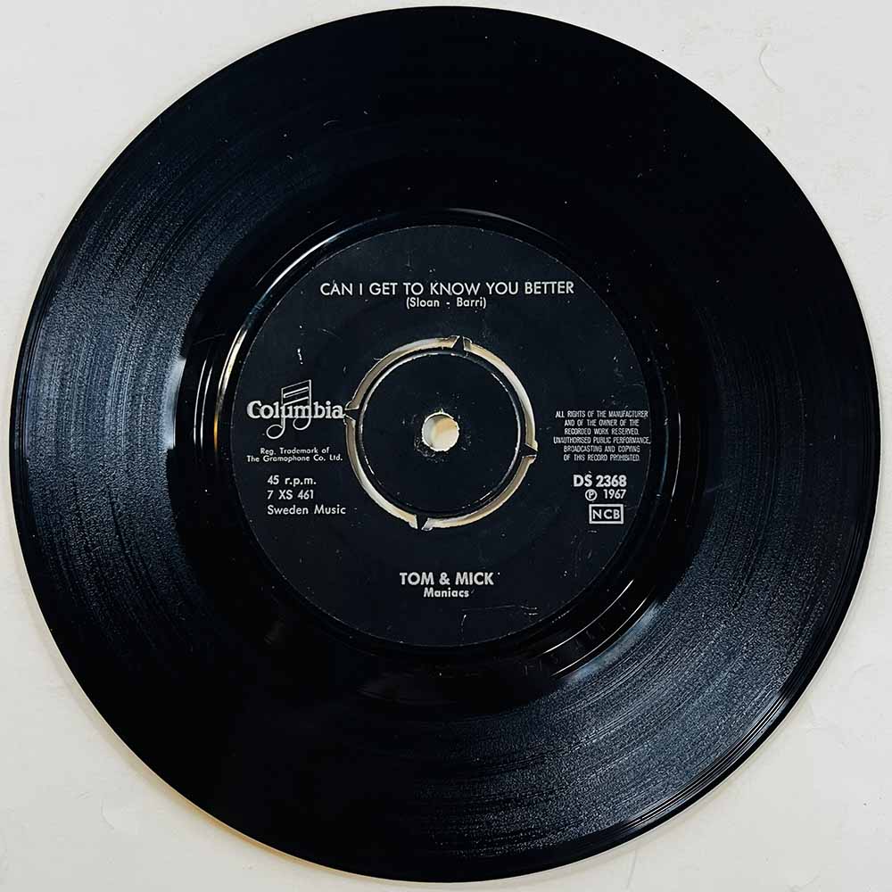 Tom & Mick Maniacs 1967 DS 2368 Can I Get To Know You Better / Free begagnad singelskiva
