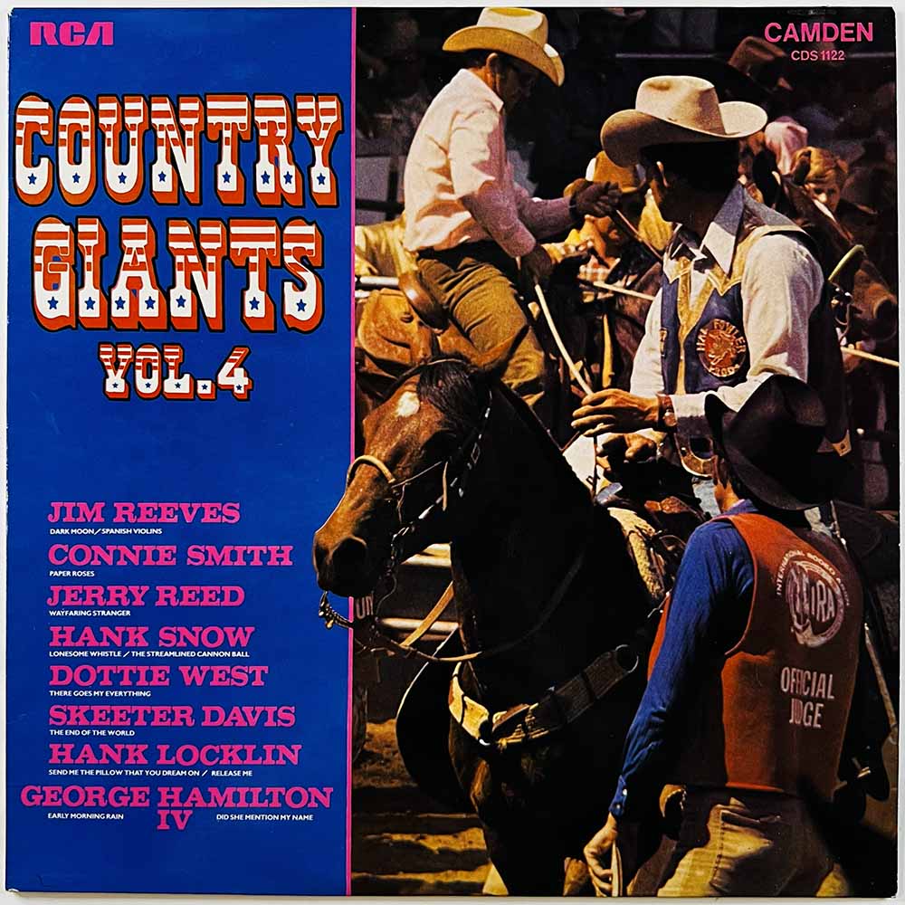 Connie Smith, Jerry Reed, Skeeter Davis ym. vinyl LP Country Giants vol.4  kansi EX- levy EX Käytetty LP