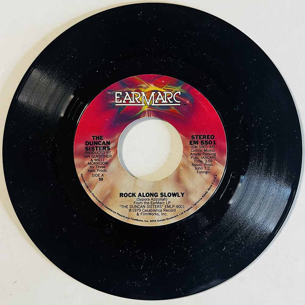 Duncan Sisters Käytetty 7” ei kuvakantta Rock Along Slowly / Boys Will Be Boys  kansi Ei kuvakantta levy EX- käytetty vinyylisin
