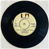 Gayle Crystal Käytetty 7” ei kuvakantta Ready For The Times To Get Better  kansi Ei kuvakantta levy VG+ käytetty vinyylisingle
