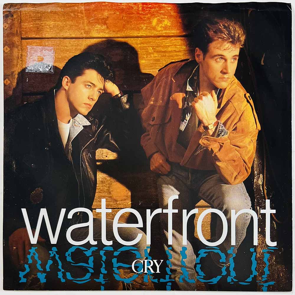 Waterfront 1989 871 110-7 Cry / Sevd begagnad singelskiva