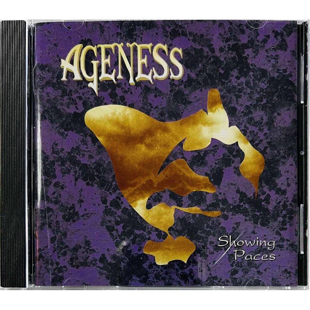 Ageness CD Showing Paces  kansi EX levy EX Käytetty CD