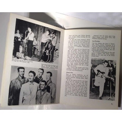 An A-Z of Rock and Roll : Graham Wood  - Något använd bok