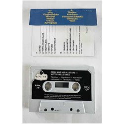 Remu and his allstars Musiikkikasetti Viittä vaille kaks  kansi G+ kasetti EX käytetty kasetti