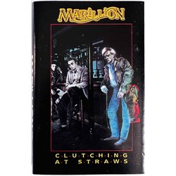 Marillion Musiikkikasetti Clutching At Straws  kansi EX kasetti EX käytetty kasetti