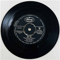 Platters featuring Tony Williams  Käytetty 7” ei kuvakantta Ebb Tide / Apple Blossom Time  kansi Ei kuvakantta levy VG käytetty 