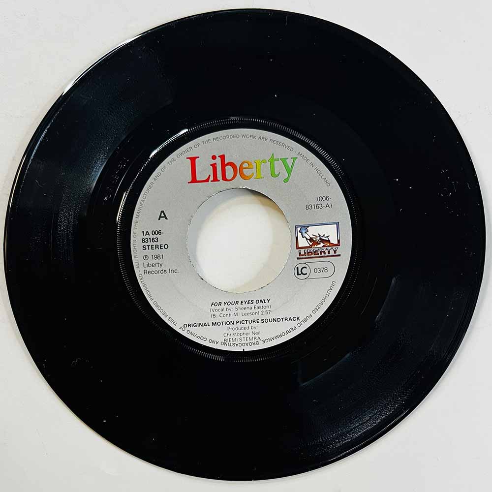 Easton Sheena Käytetty 7” ei kuvakantta For Your Eyes Only  kansi Ei kuvakantta levy VG- käytetty vinyylisingle