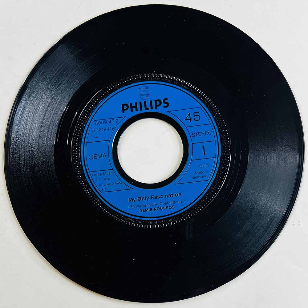 Roussos Demis Käytetty 7” ei kuvakantta My Only Fascination / Someday Somewhere  kansi Ei kuvakantta levy VG+ käytetty vinyylisi