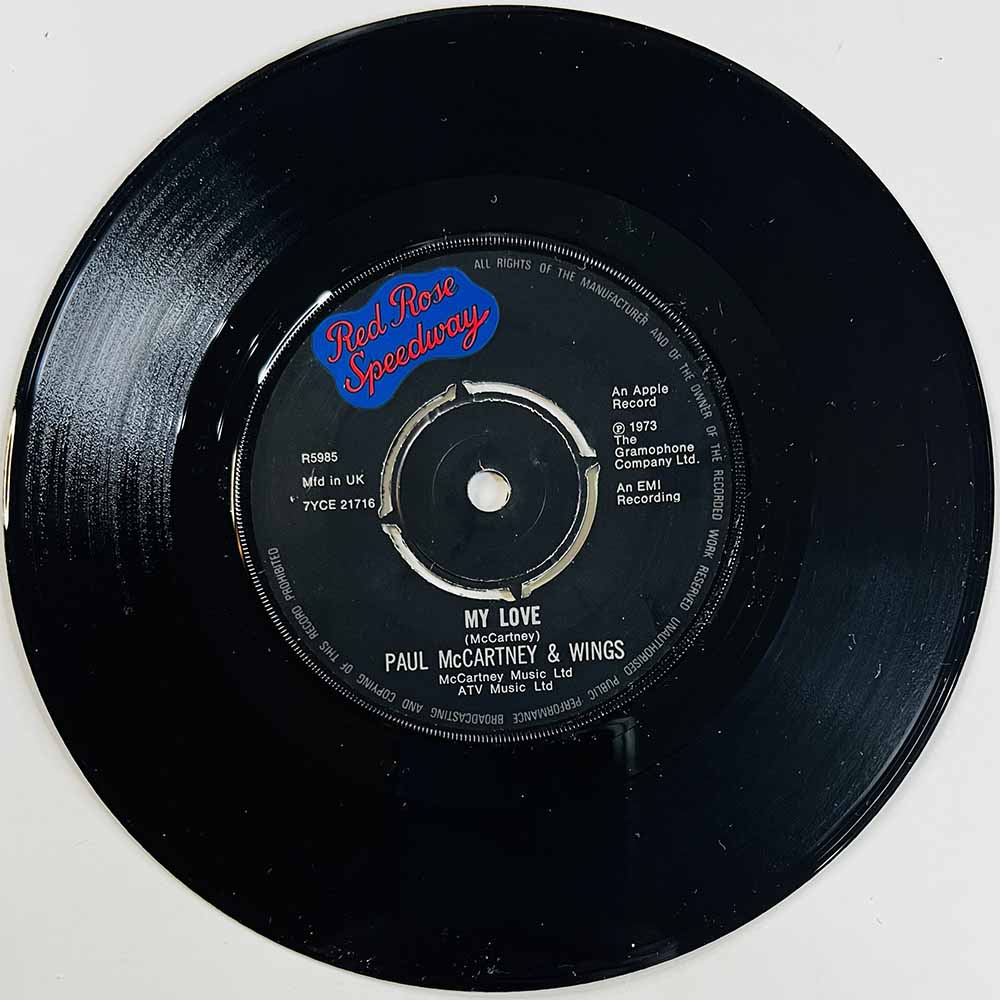 Paul McCartney & Wings Käytetty 7” ei kuvakantta My Love / The Mess  kansi Ei kuvakantta levy VG+ käytetty vinyylisingle