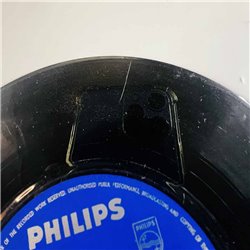 Marion Rung Käytetty 7” ei kuvakantta Tipi-Tii / Pikku rahastaja  kansi Ei kuvakantta levy G- vinyylisingle