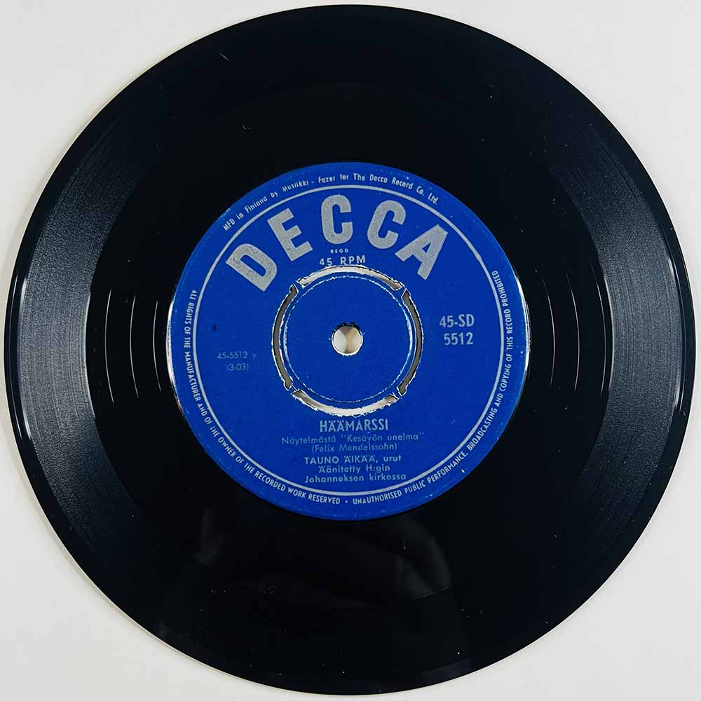 Äikää Tauno Käytetty 7” ei kuvakantta Häämarssi  kansi Ei kuvakantta levy VG vinyylisingle