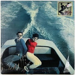 Sparks LP Propaganda  kansi EX- levy EX- Käytetty LP