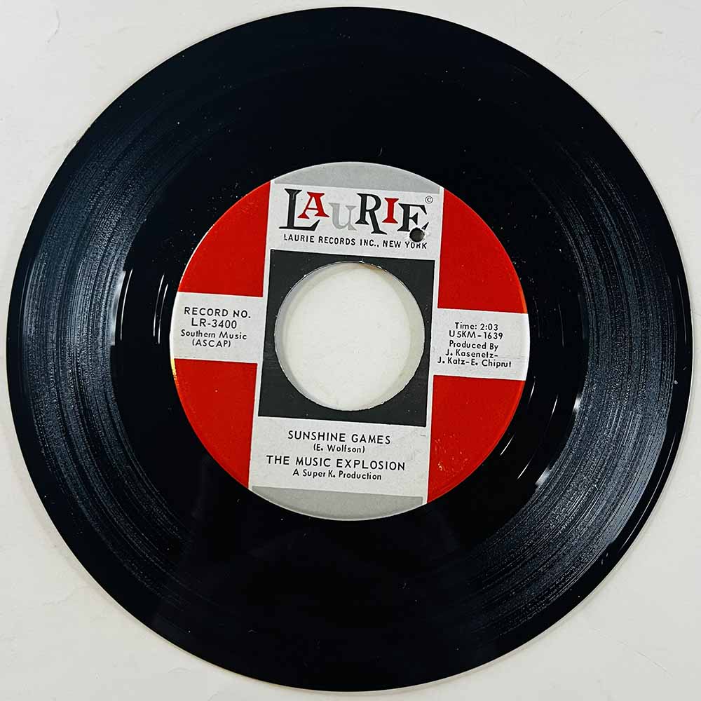 Music Explosion Käytetty 7” ei kuvakantta Sunshine Games  kansi Ei kuvakantta levy EX- käytetty vinyylisingle
