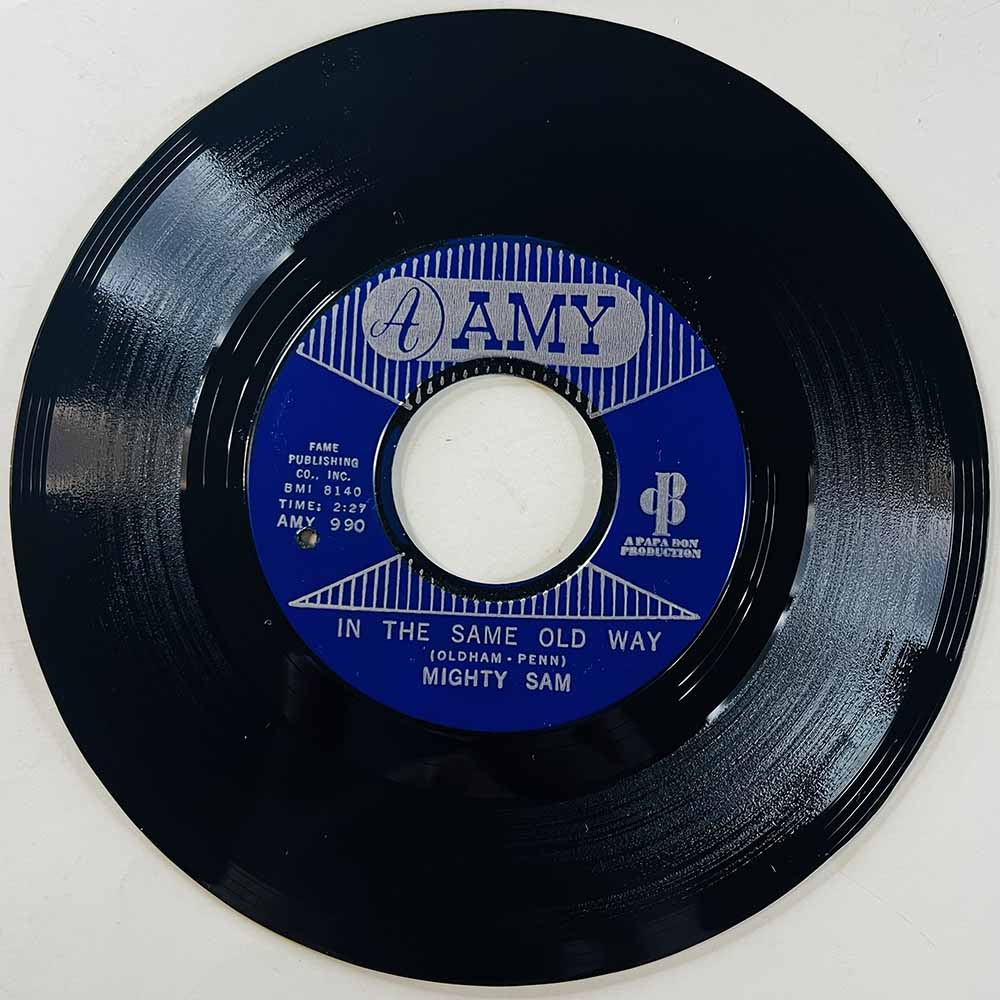 Mighty Sam 1967 990 In The Same Old Way / Silent Tears begagnad singelskiva