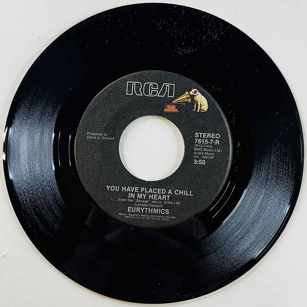Eurythmics 1987 7615-7-R You Have Placed A Chill In My Heart begagnad singelskiva