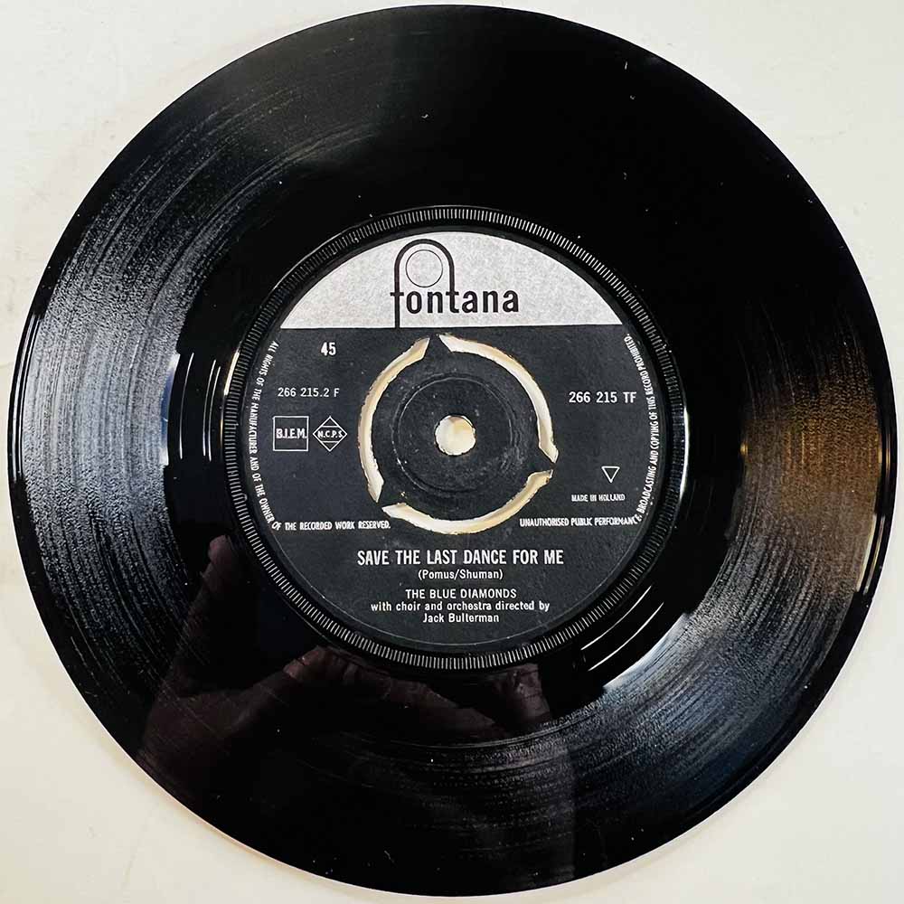 Blue Diamonds Käytetty 7” ei kuvakantta Save The Last Dance For Me / Have I Told You  kansi Ei kuvakantta levy EX- käytetty viny