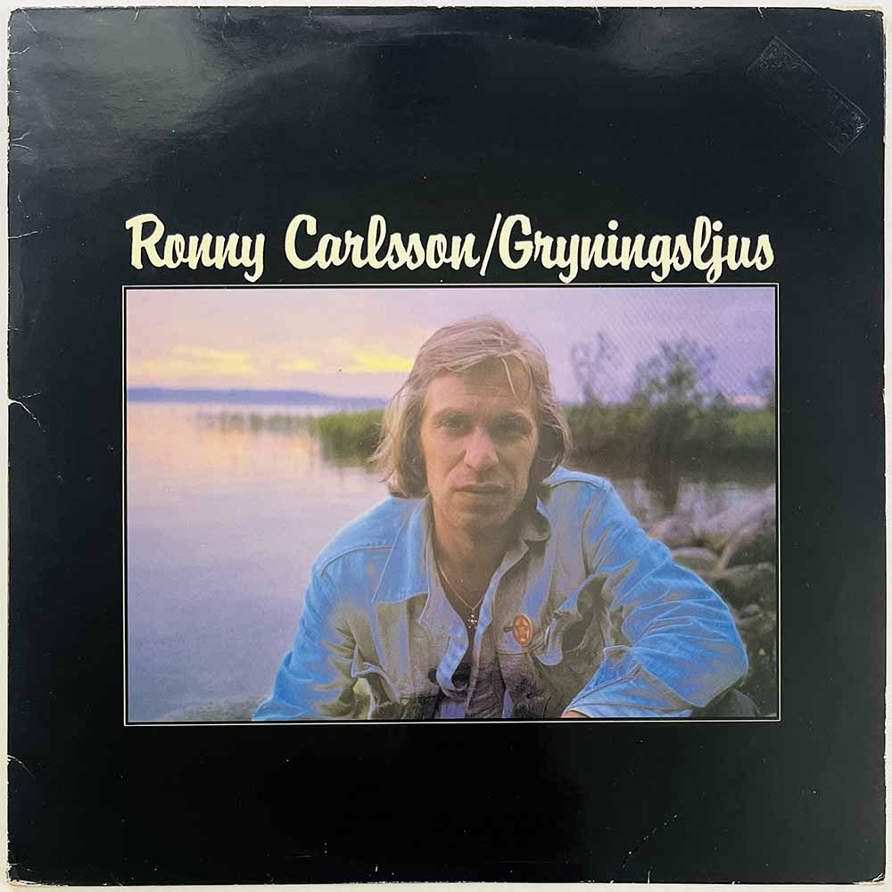 Carlsson Ronny LP Gryningsljus  kansi VG levy EX Käytetty LP