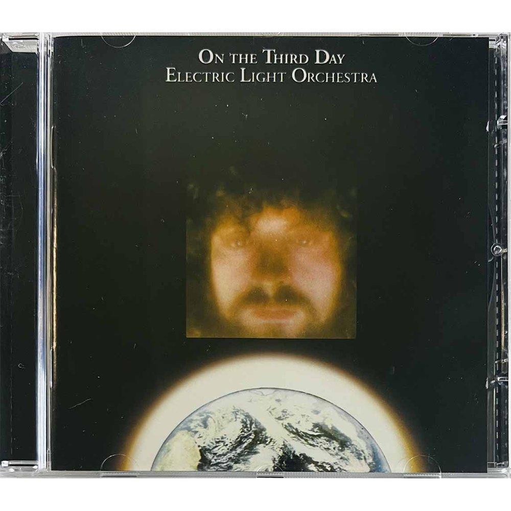 Electric Light Orchestra Käytetty CD On the third day  kansi EX levy EX Käytetty CD