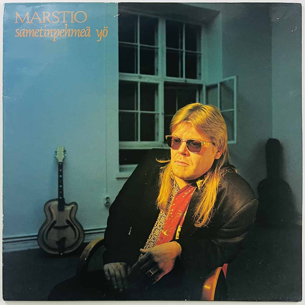 Marstio Harri LP Sametinpehmeä yö  kansi EX- levy EX Käytetty LP