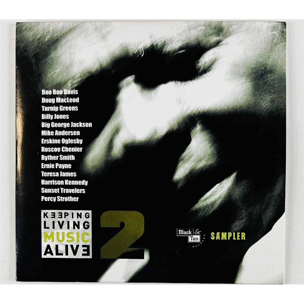 Erskine Oglesby, Boo Boo Davis ym. Käytetty CD Keeping Living Music Alive 2  kansi EX levy EX Käytetty CD