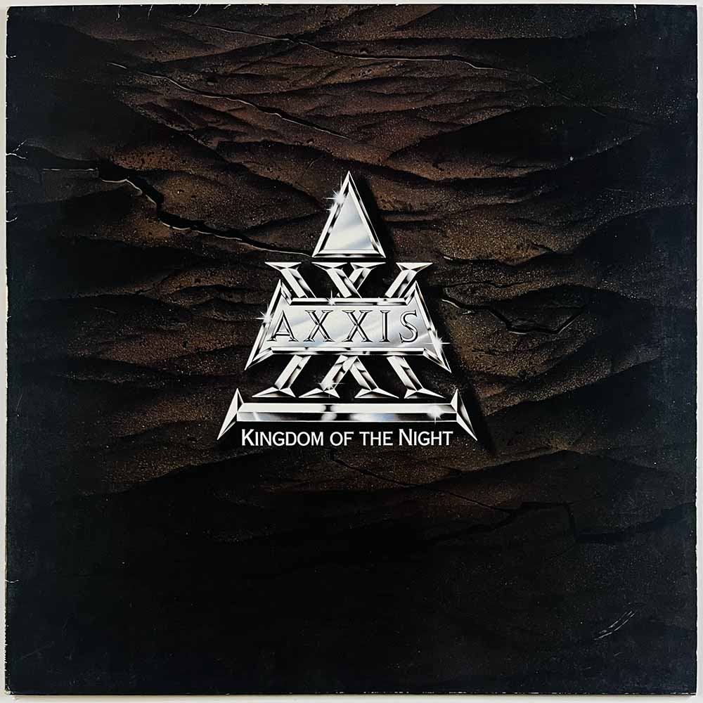 Axxis LP Kingdom Of The Night  kansi VG+ levy EX Käytetty LP