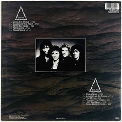 Axxis LP Kingdom Of The Night  kansi VG+ levy EX Käytetty LP