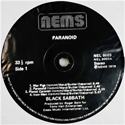 Black Sabbath LP Paranoid  kansi VG levy G+ Käytetty LP