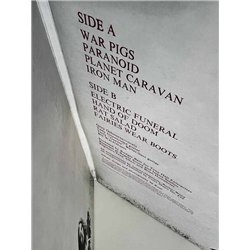 Black Sabbath LP Paranoid  kansi VG levy G+ Käytetty LP