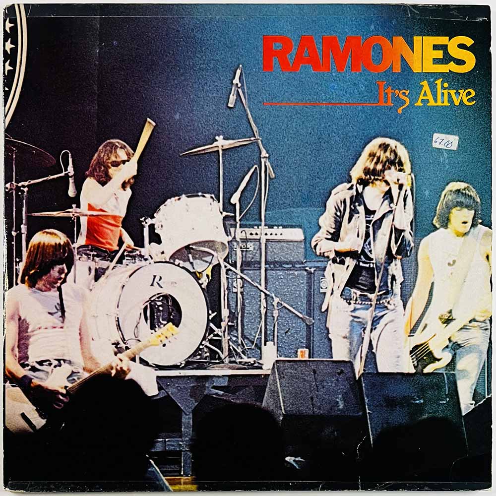 Ramones LP It’s Alive 2LP  kansi VG- levy EX Käytetty LP