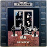 Jethro Tull LP Benefit  kansi VG levy EX- Käytetty LP