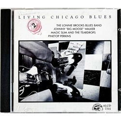 Magic Slim, Lonnie Brooks, Johnny Walker CD Living Chicago Blues Volume 2  kansi EX levy EX Käytetty CD