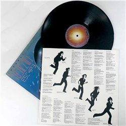 Journey LP Escape  kansi VG levy EX- Käytetty LP