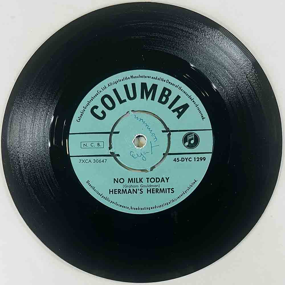 Herman’s Hermits Käytetty 7” ei kuvakantta No milk today / My Reservation’s been confirmed  kansi Ei kuvakantta levy VG+ vinyyli