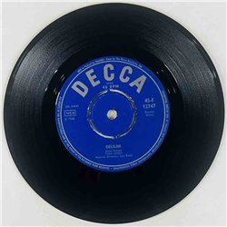 Jones Tom Käytetty 7” ei kuvakantta Delilah / Smile  kansi Ei kuvakantta levy VG vinyylisingle
