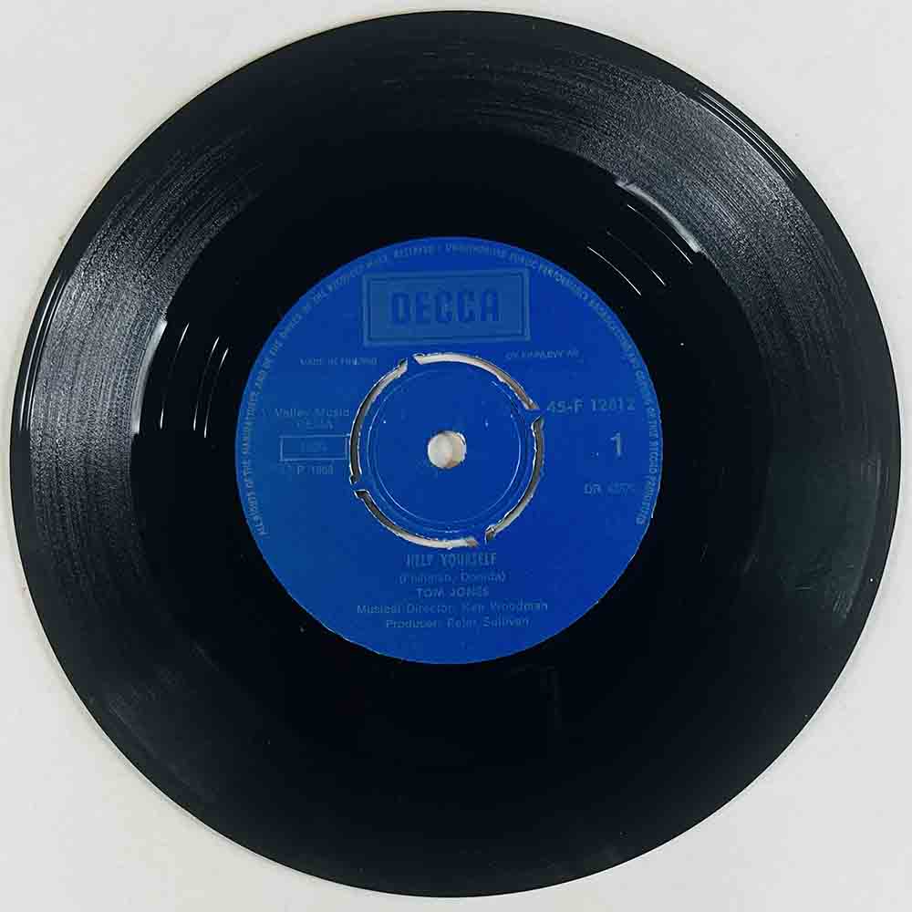 Jones Tom Käytetty 7” ei kuvakantta Help yourself / Day by day  kansi Ei kuvakantta levy VG+ vinyylisingle