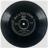 Carola Käytetty 7” ei kuvakantta Chico - Mustalainen / Nousee Päivä  kansi Ei kuvakantta levy VG+ vinyylisingle