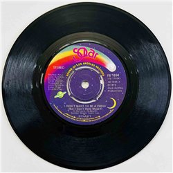 Dynasty 1979 FB 1694 I Don't Want To Be A Freak 7” single