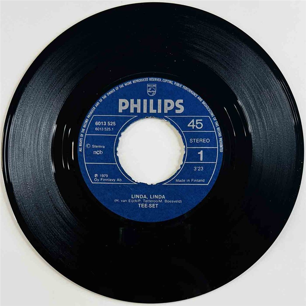 Tee Set Käytetty 7” ei kuvakantta Linda , Linda  kansi ei kuvakantta levy EX käytetty vinyylisingle