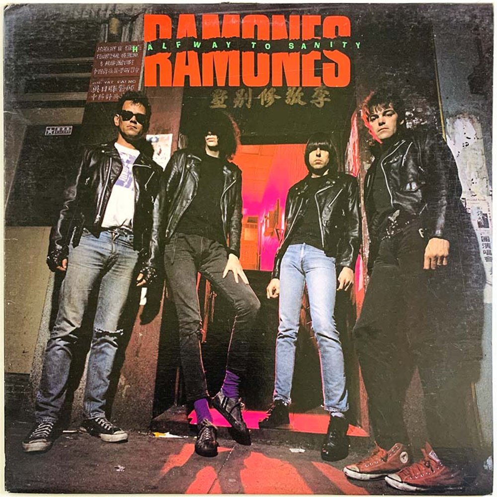 Ramones vinyl LP Halfway to sanity  kansi EX- levy EX Käytetty LP